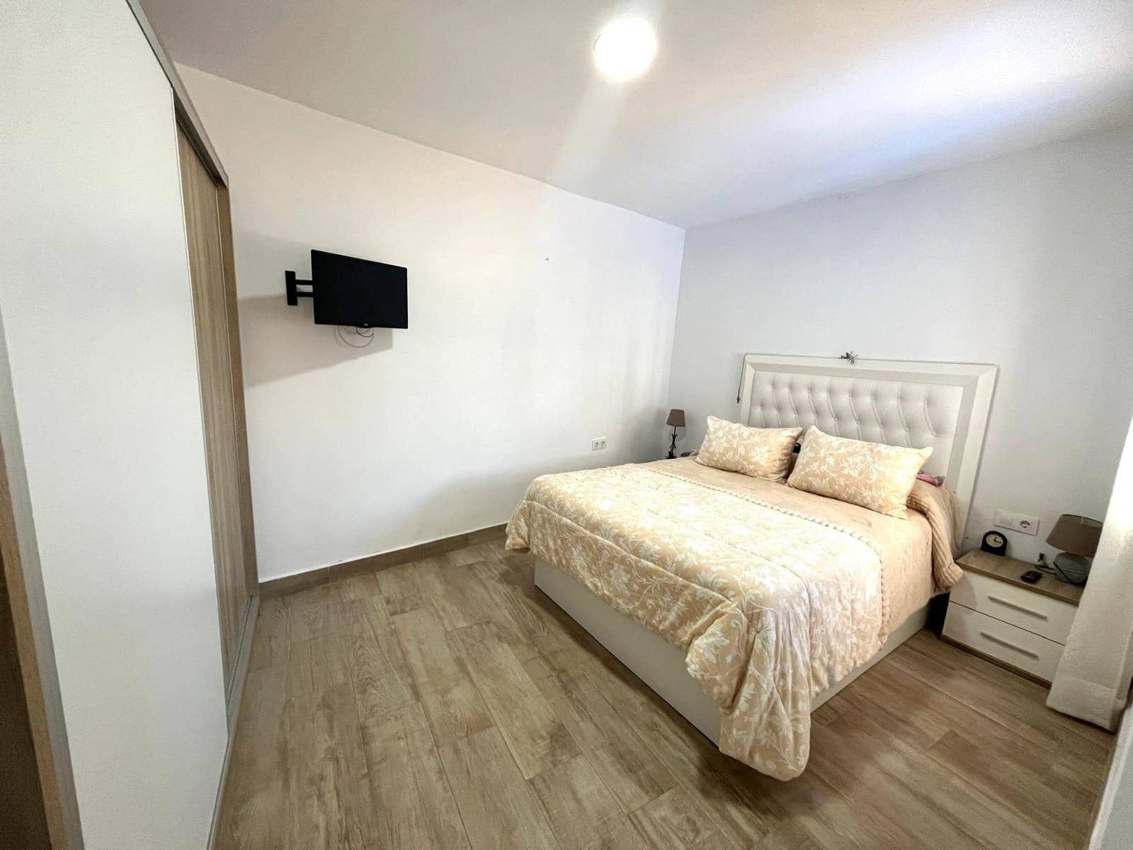 3 soveværelse Finca/Landehus til salg i Barbate med swimmingpool - € 325.000 (Ref: 9608002)