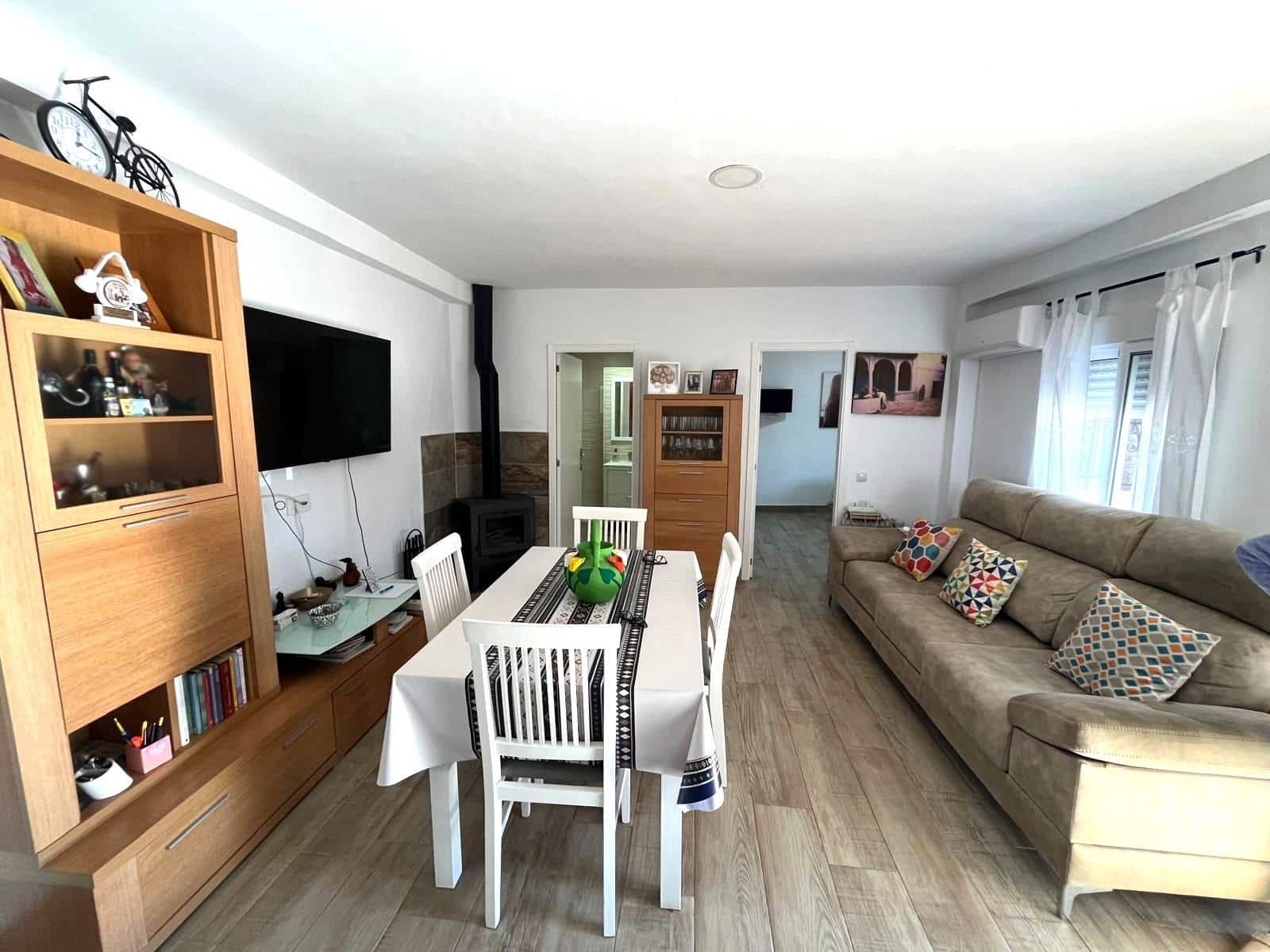 3 soveværelse Finca/Landehus til salg i Barbate med swimmingpool - € 325.000 (Ref: 9608002)