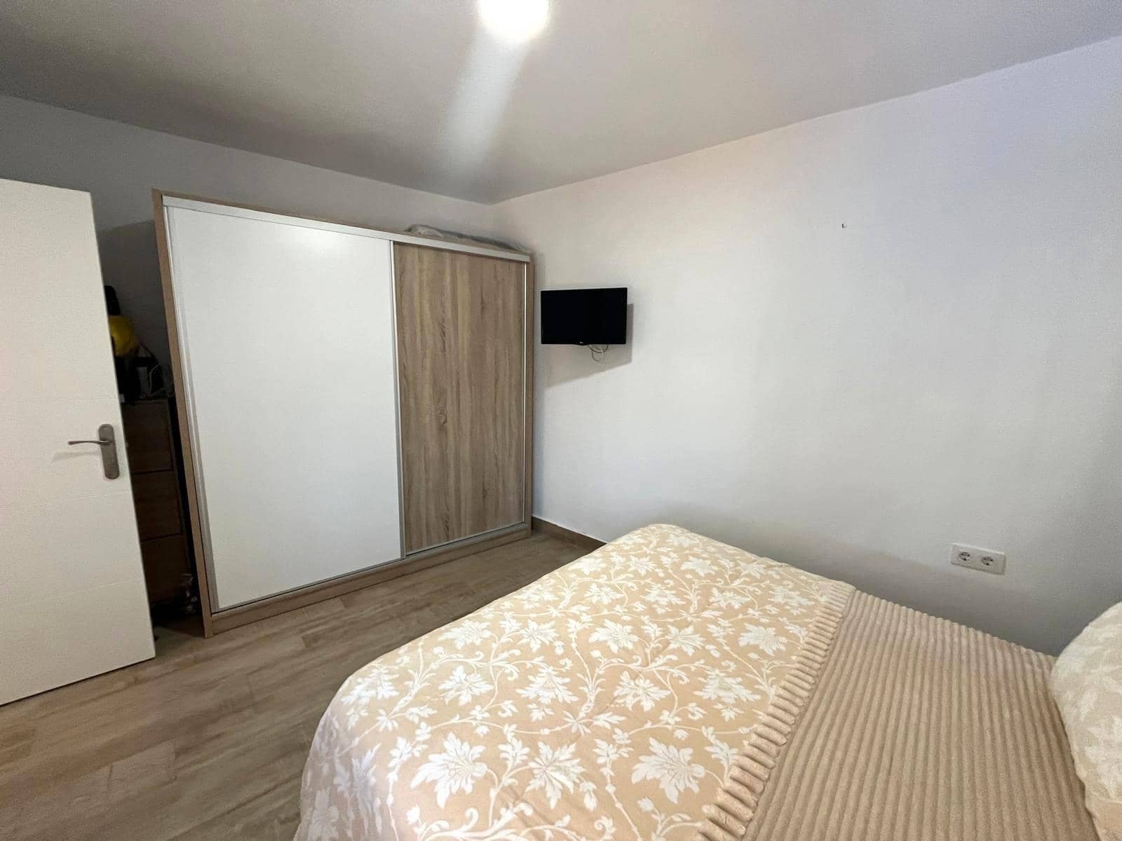 3 soveværelse Finca/Landehus til salg i Barbate med swimmingpool - € 325.000 (Ref: 9608002)