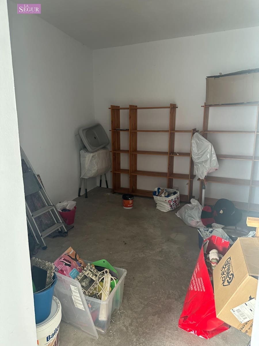 Garage til salg i Conil de la Frontera - € 255.000 (Ref: 9621748)