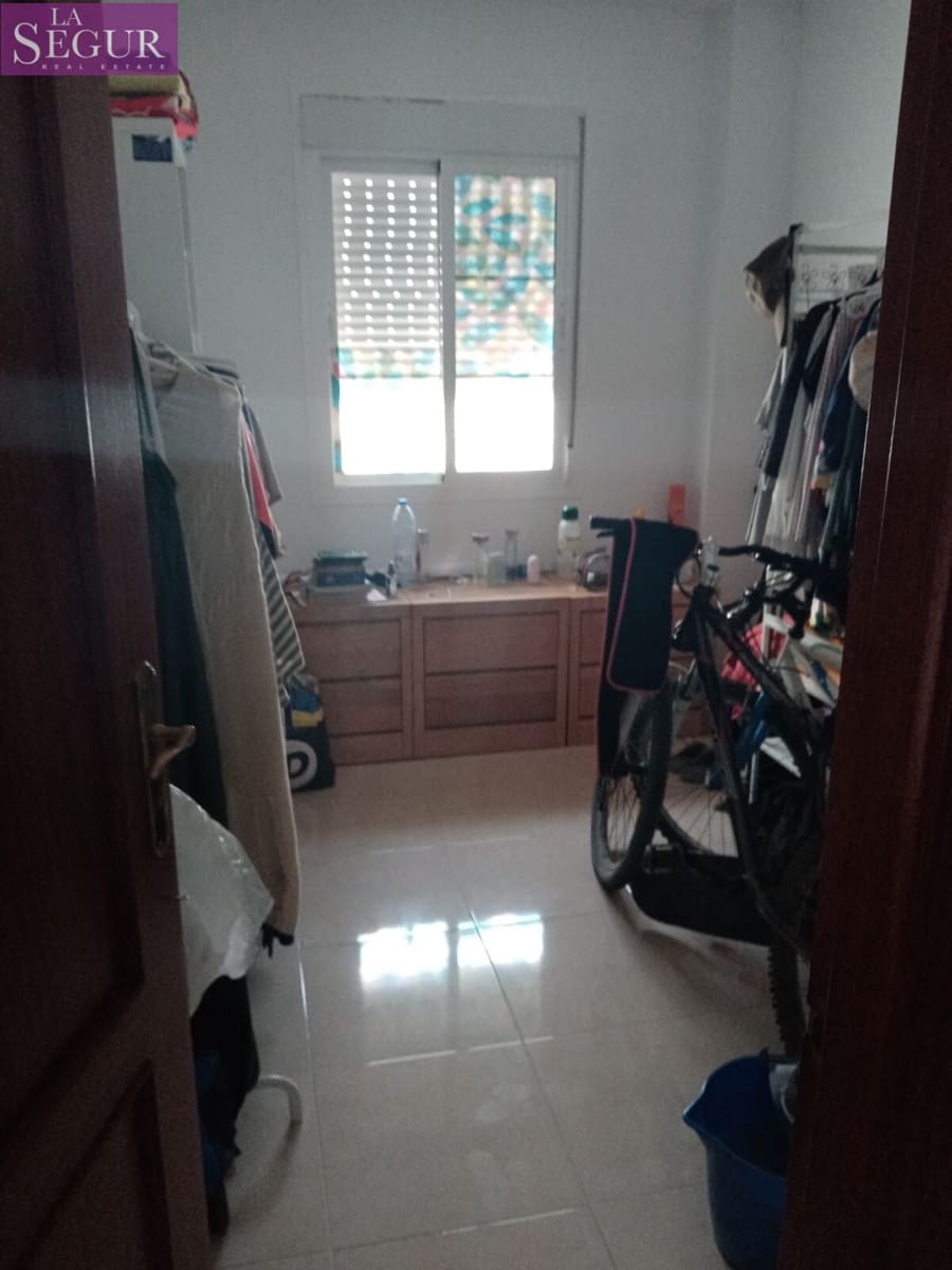 3 soverom Leilighet til salgs i Benalup - € 120 000 (Ref: 9627431)