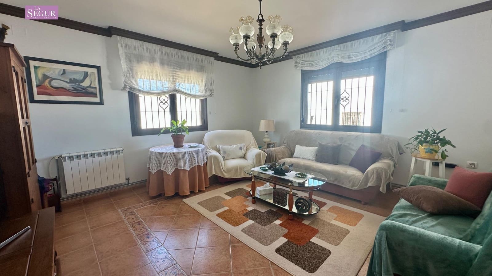 4 bedroom Villa for sale in Conil de la Frontera with pool garage - € 410,000 (Ref: 9634162)