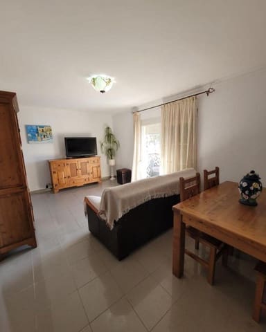 3 bedroom Flat for sale in Barbate - € 250,000 (Ref: 9634163)