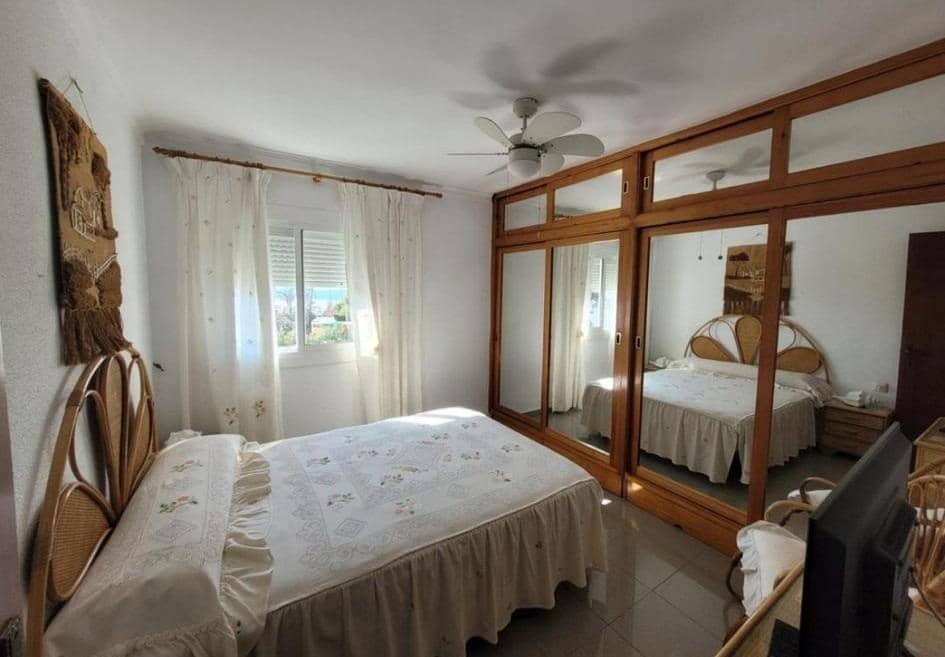 3 bedroom Flat for sale in Barbate - € 250,000 (Ref: 9634163)