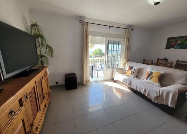3 bedroom Flat for sale in Barbate - € 250,000 (Ref: 9634163)