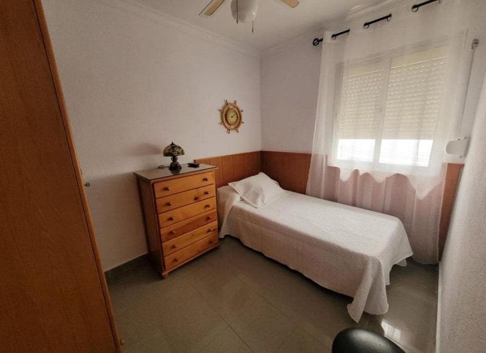 3 bedroom Flat for sale in Barbate - € 250,000 (Ref: 9634163)