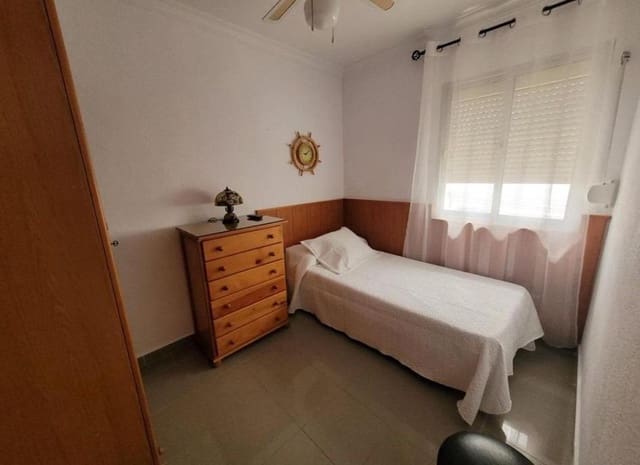 3 bedroom Flat for sale in Barbate - € 250,000 (Ref: 9634163)