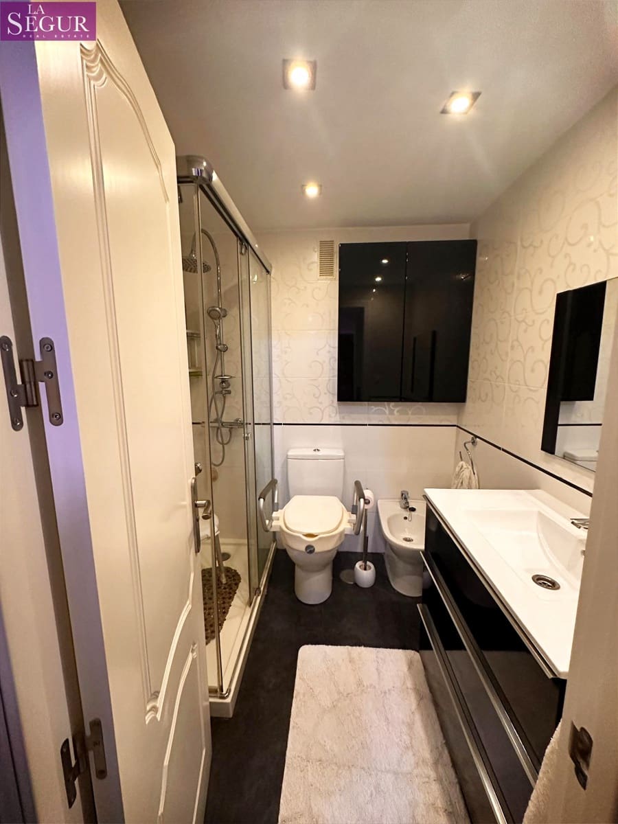 3 camera da letto Appartamento in vendita in Cadice citta - 450.000 € (Rif: 9670583)