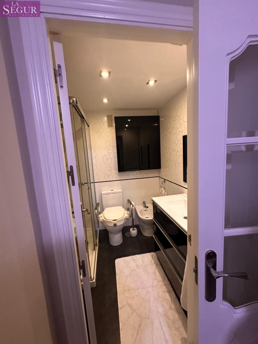 3 camera da letto Appartamento in vendita in Cadice citta - 450.000 € (Rif: 9670583)