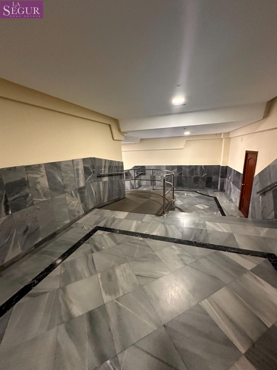 3 camera da letto Appartamento in vendita in Cadice citta - 450.000 € (Rif: 9670583)