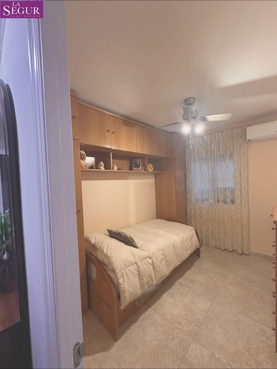 3 slaapkamer Flat te koop in Cadiz stad - € 430.000 (Ref: 9670583)