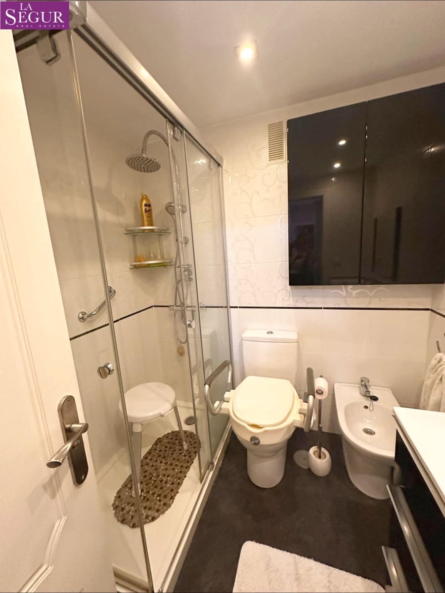 3 slaapkamer Flat te koop in Cadiz stad - € 430.000 (Ref: 9670583)