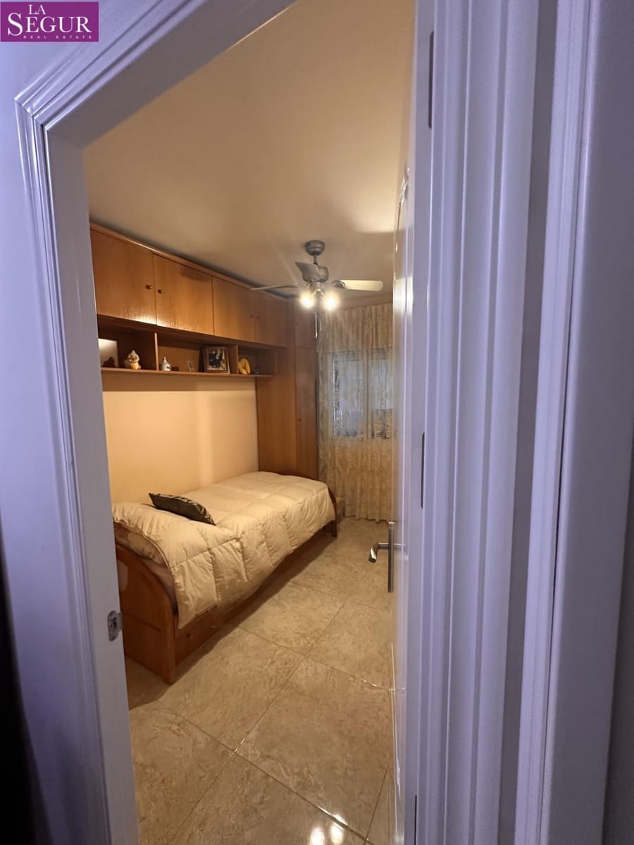 3 slaapkamer Flat te koop in Cadiz stad - € 430.000 (Ref: 9670583)