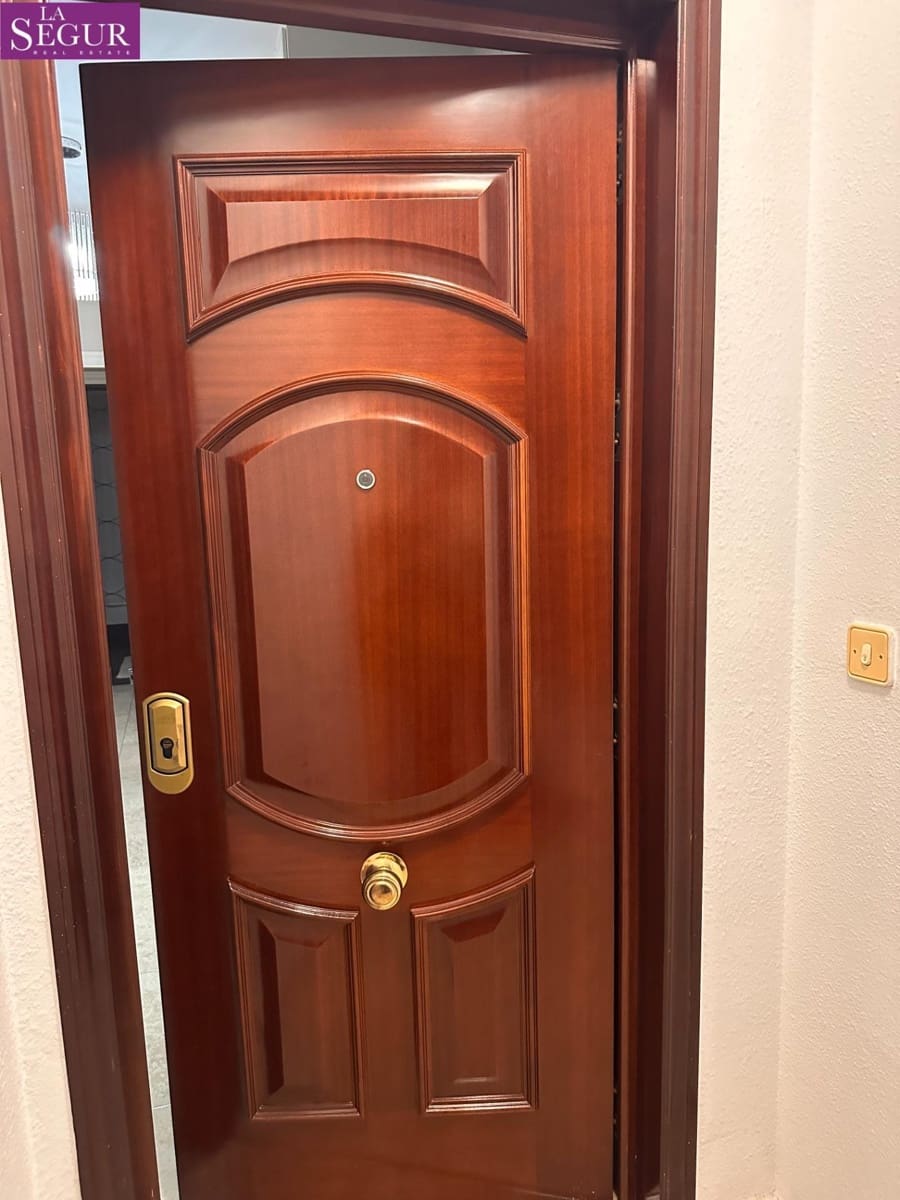 3 slaapkamer Flat te koop in Cadiz stad - € 430.000 (Ref: 9670583)