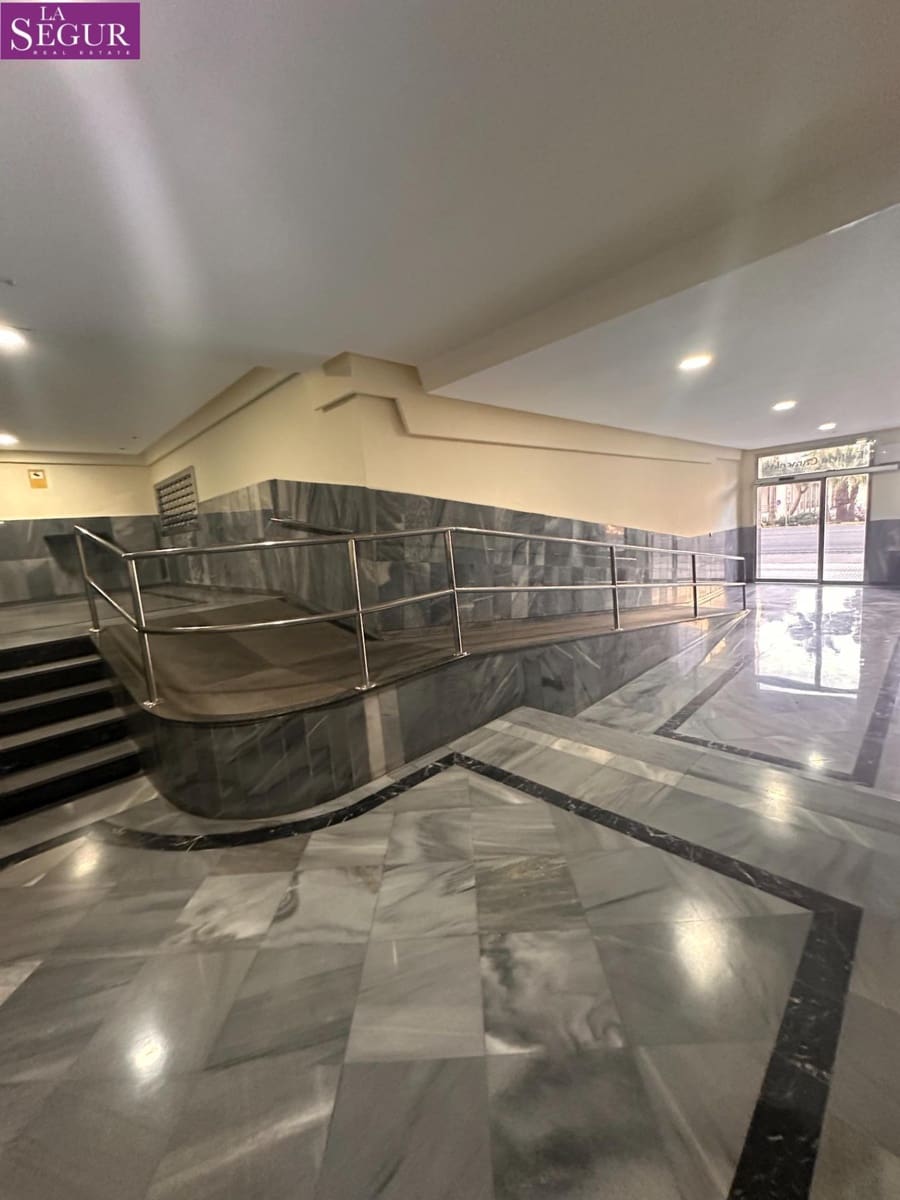 3 slaapkamer Flat te koop in Cadiz stad - € 430.000 (Ref: 9670583)