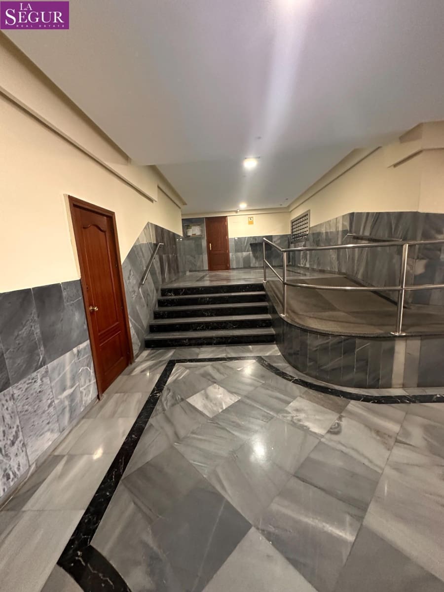 3 slaapkamer Flat te koop in Cadiz stad - € 430.000 (Ref: 9670583)