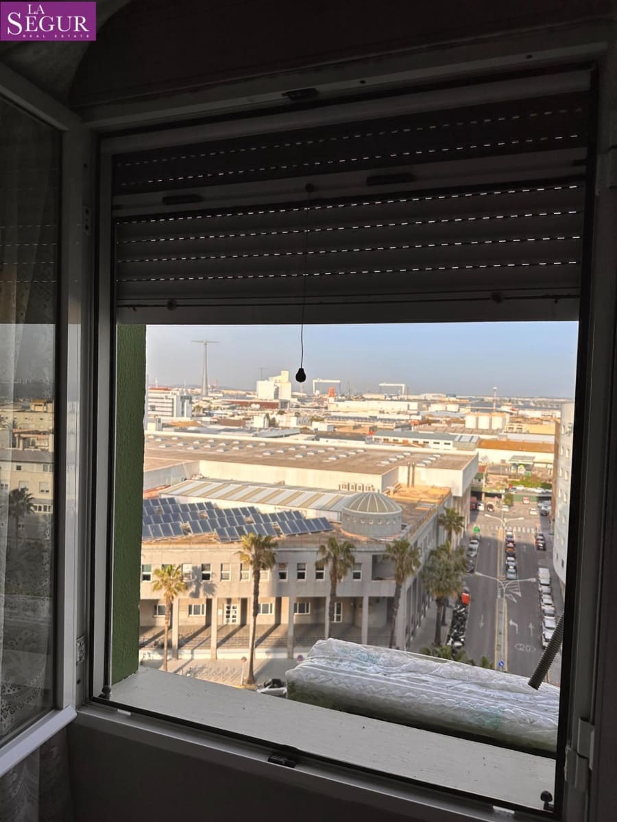 3 slaapkamer Flat te koop in Cadiz stad - € 430.000 (Ref: 9670583)