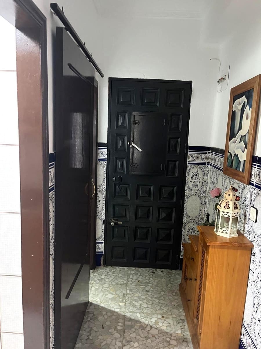 Piso de 3 habitaciones en Barbate en venta - 138.000 € (Ref: 9674145)