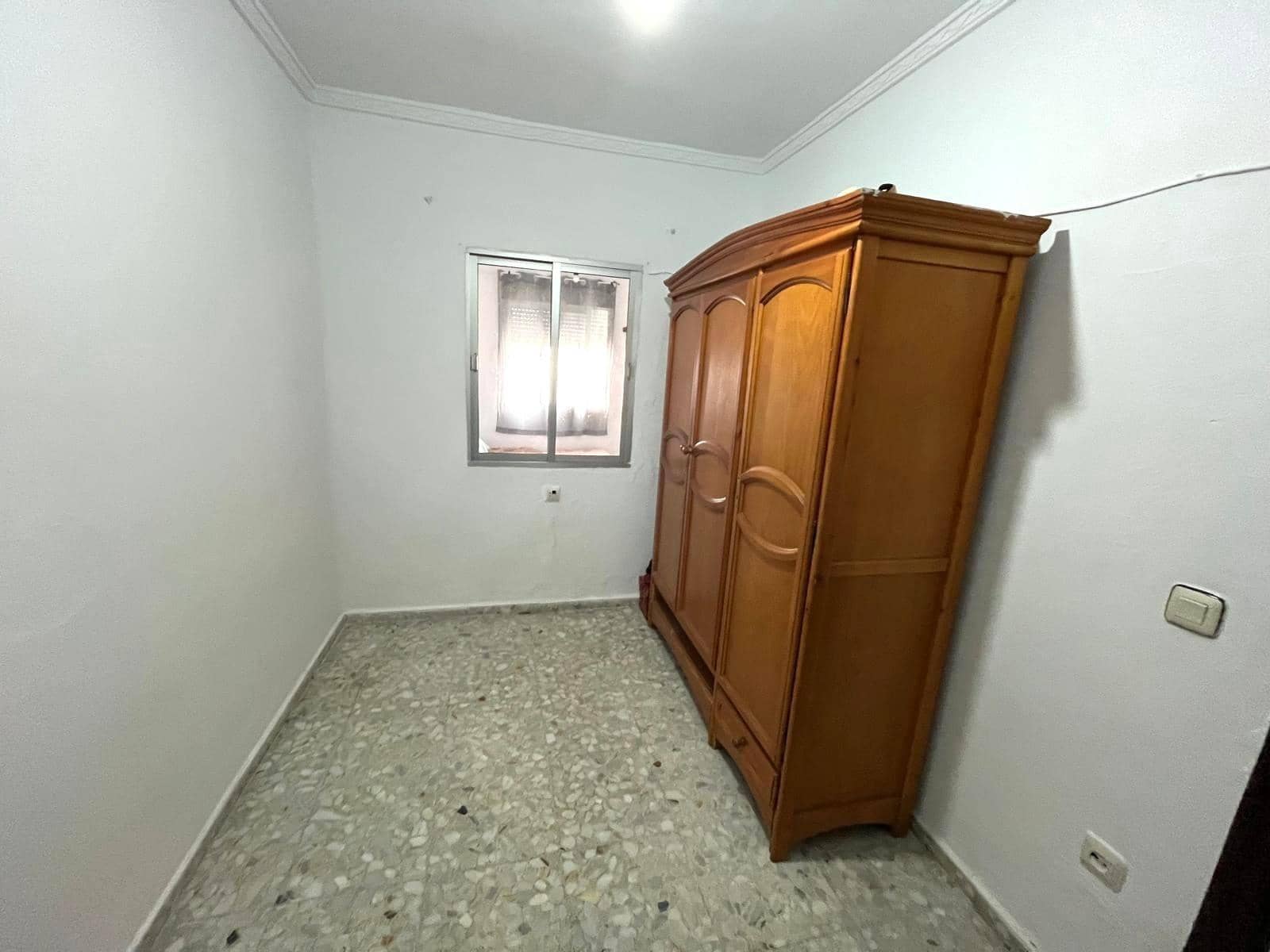 Piso de 3 habitaciones en Barbate en venta - 138.000 € (Ref: 9674145)