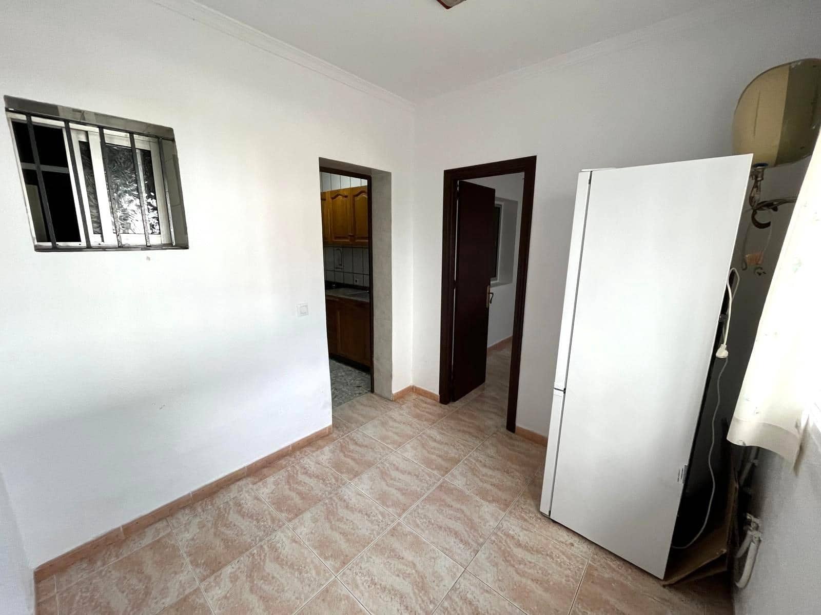 Piso de 3 habitaciones en Barbate en venta - 138.000 € (Ref: 9674145)