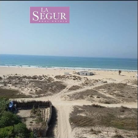Piso de 2 habitaciones en Conil de la Frontera en venta con piscina garaje - 470.000 € (Ref: 9695272)