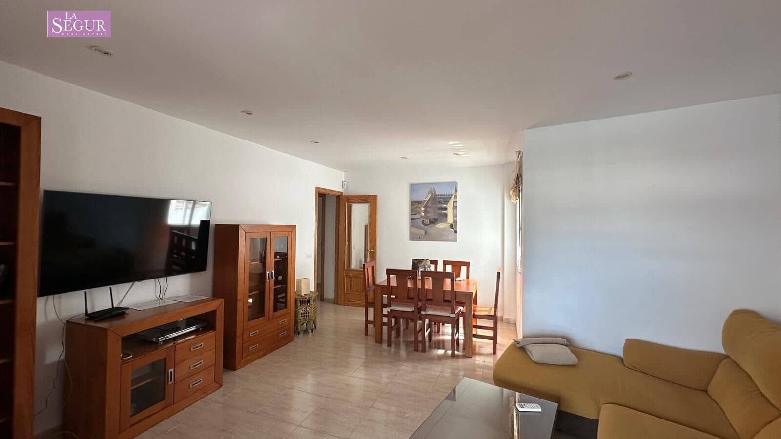 Piso de 2 habitaciones en Conil de la Frontera en venta con piscina garaje - 470.000 € (Ref: 9695272)