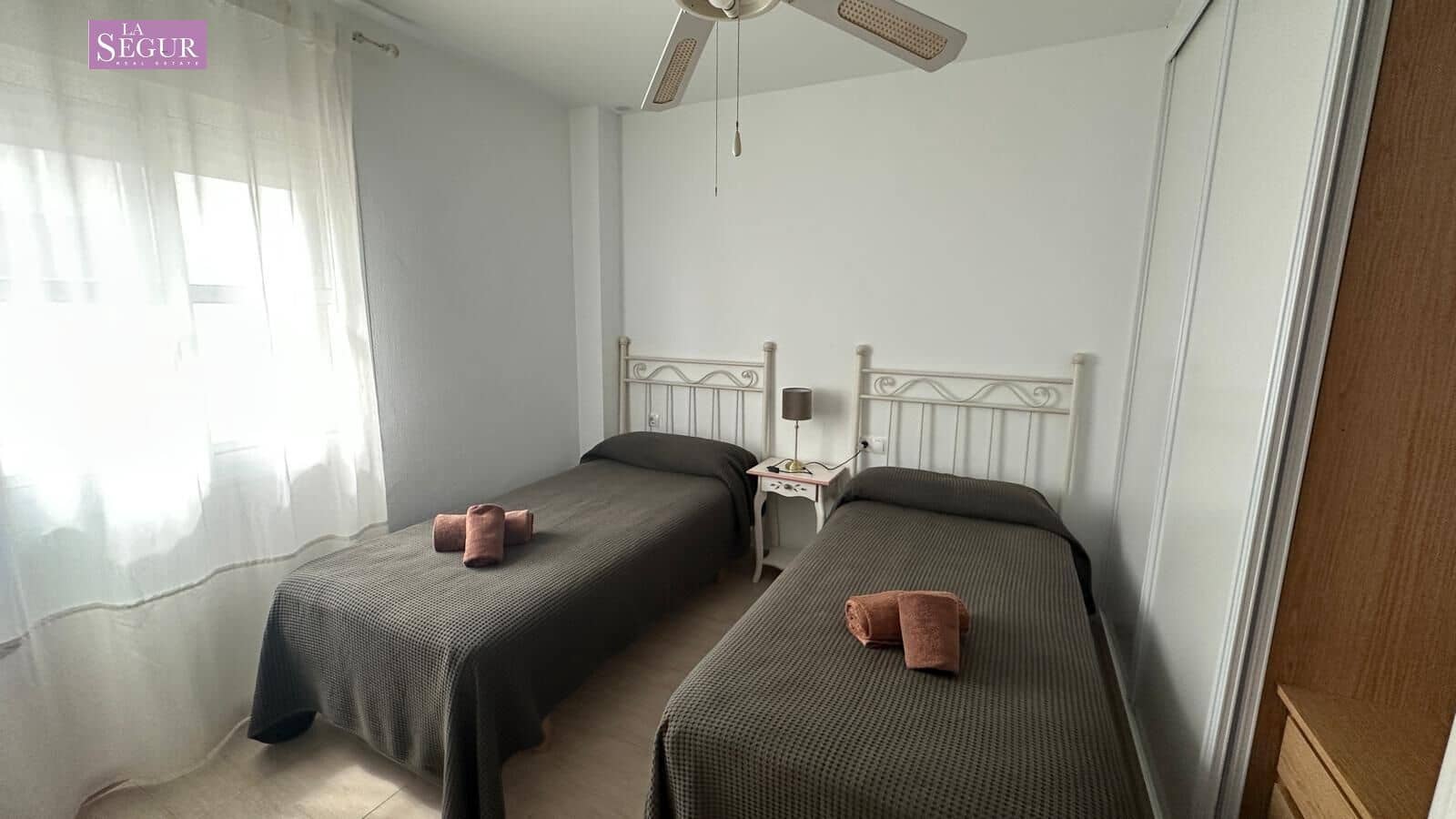 Piso de 2 habitaciones en Conil de la Frontera en venta con piscina garaje - 470.000 € (Ref: 9695272)