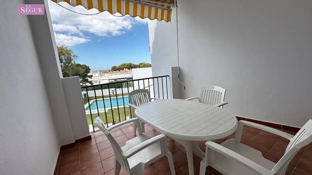Piso de 2 habitaciones en Conil de la Frontera en venta con piscina garaje - 470.000 € (Ref: 9695272)