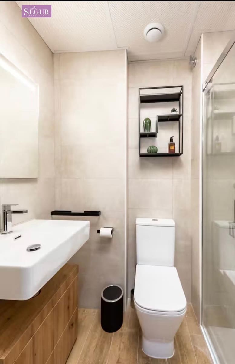 2 bedroom Apartment for sale in Conil de la Frontera with pool garage - € 385,000 (Ref: 9698792)