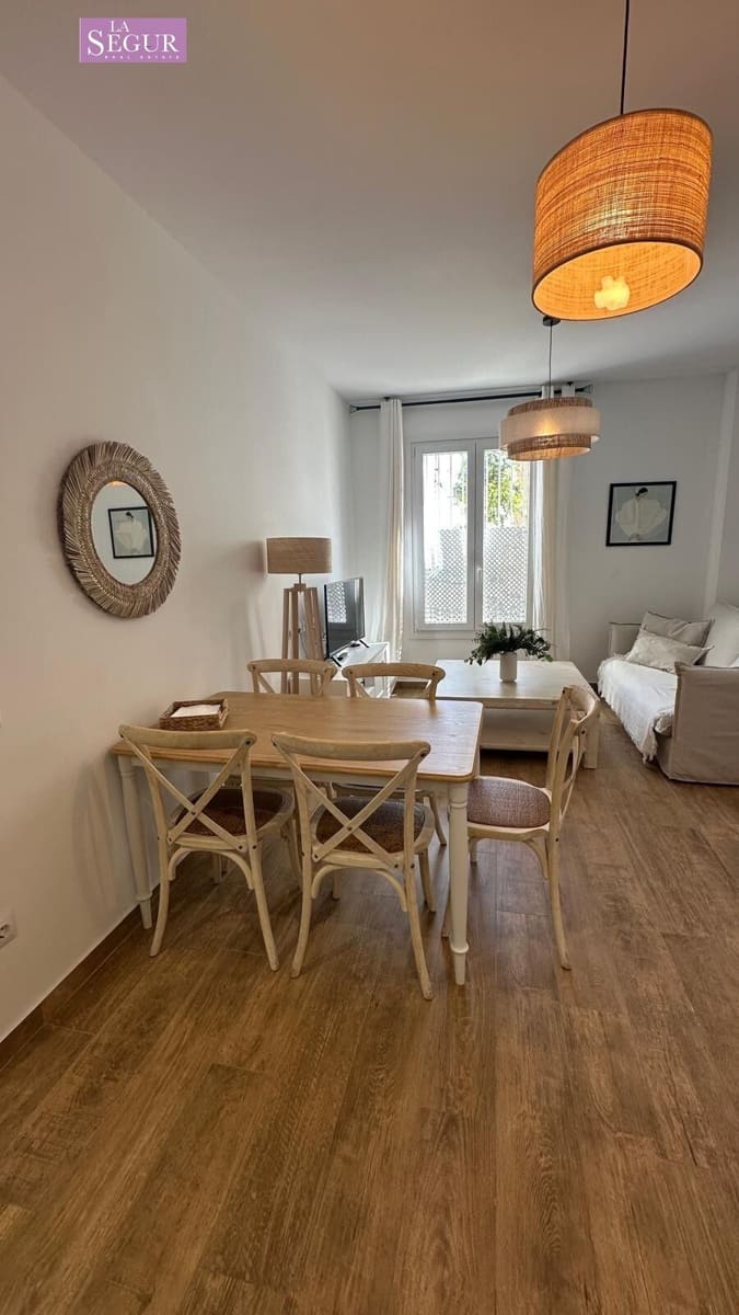 2 bedroom Apartment for sale in Conil de la Frontera with pool garage - € 385,000 (Ref: 9698792)