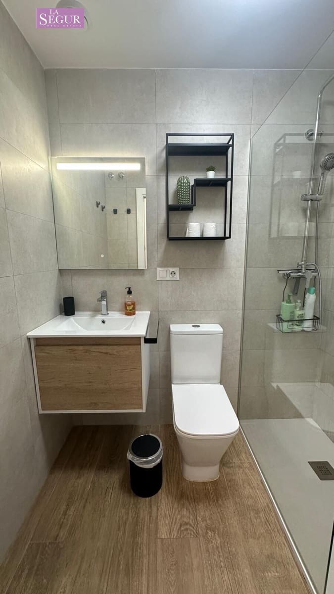 2 bedroom Apartment for sale in Conil de la Frontera with pool garage - € 385,000 (Ref: 9698792)