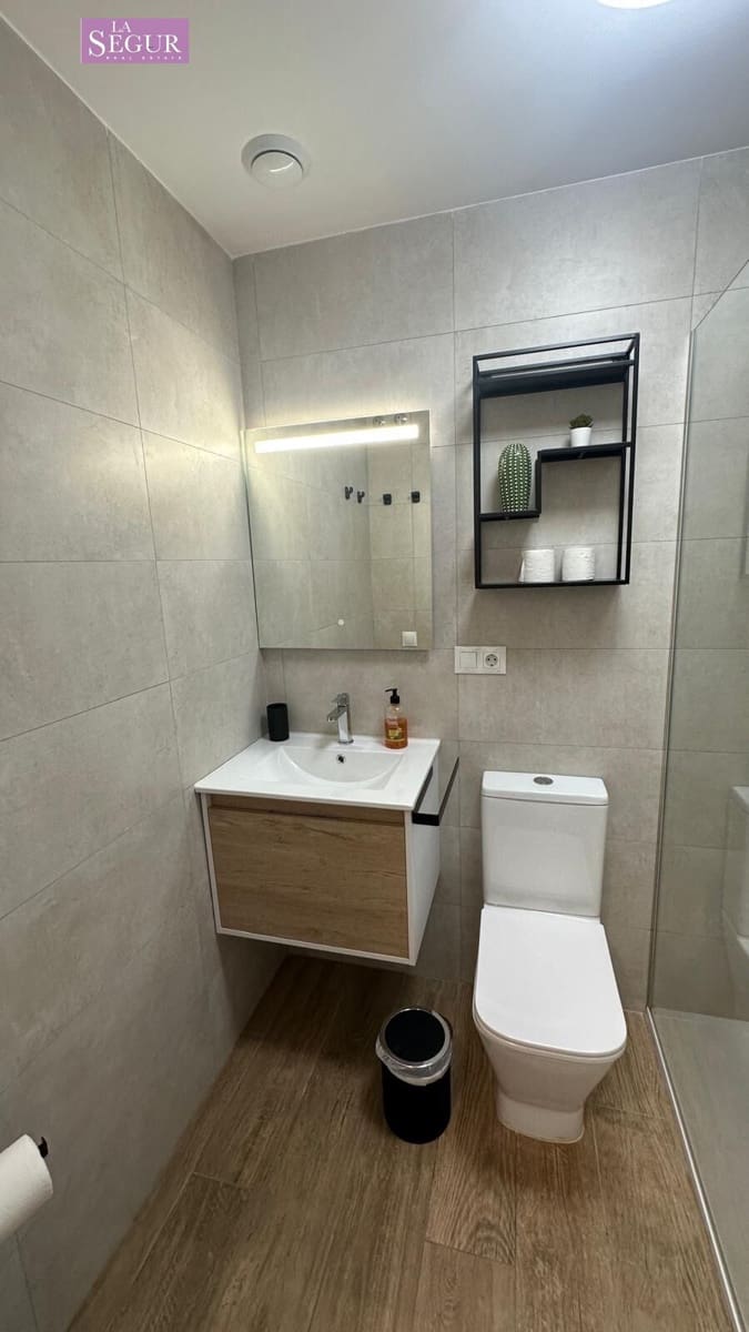 2 bedroom Apartment for sale in Conil de la Frontera with pool garage - € 385,000 (Ref: 9698792)