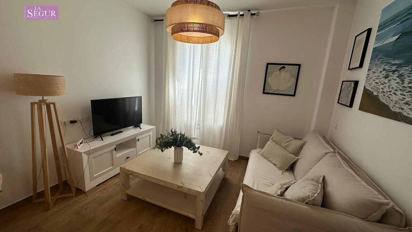 2 bedroom Apartment for sale in Conil de la Frontera with pool garage - € 385,000 (Ref: 9698792)