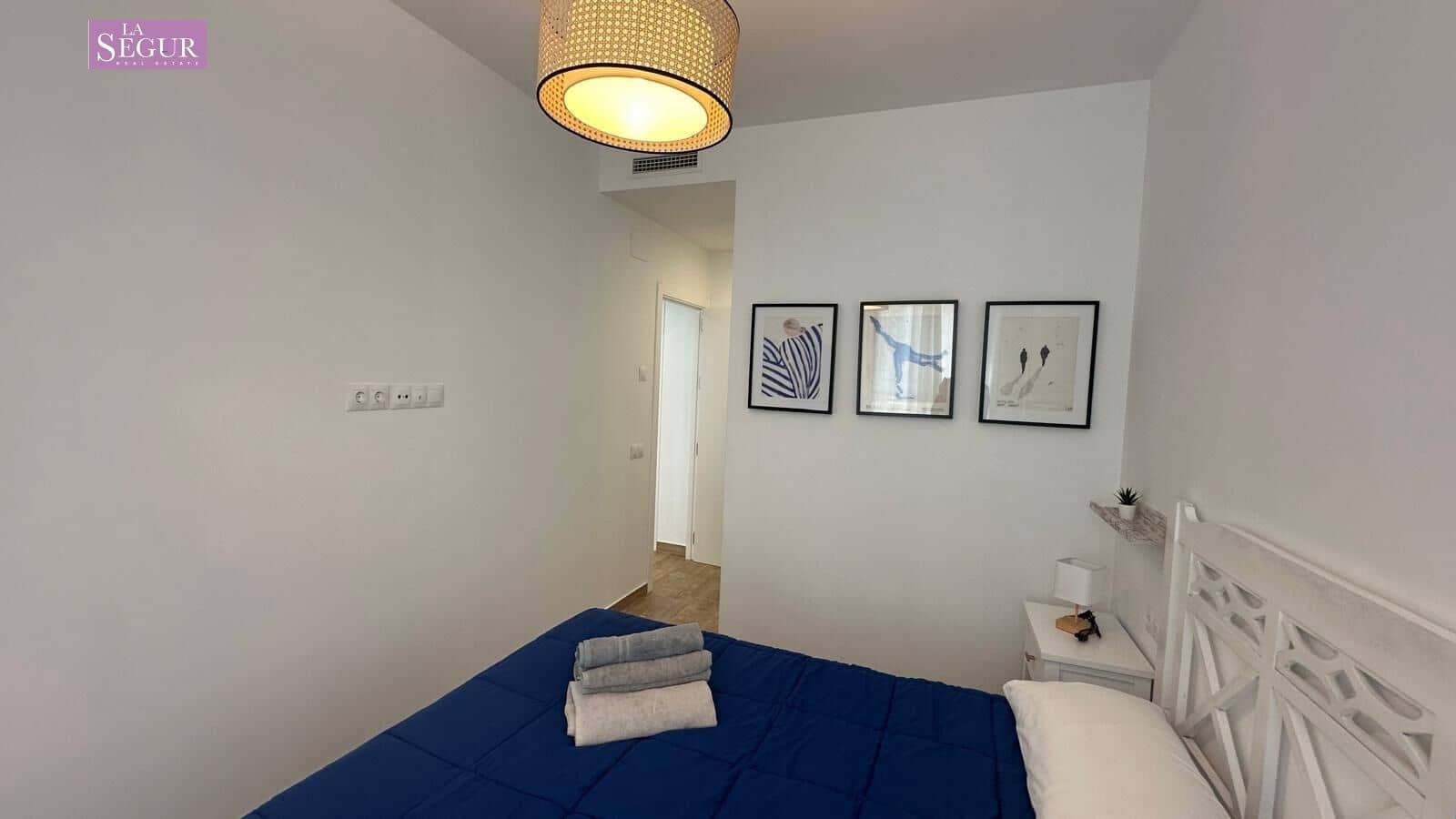 2 bedroom Apartment for sale in Conil de la Frontera with pool garage - € 385,000 (Ref: 9698792)