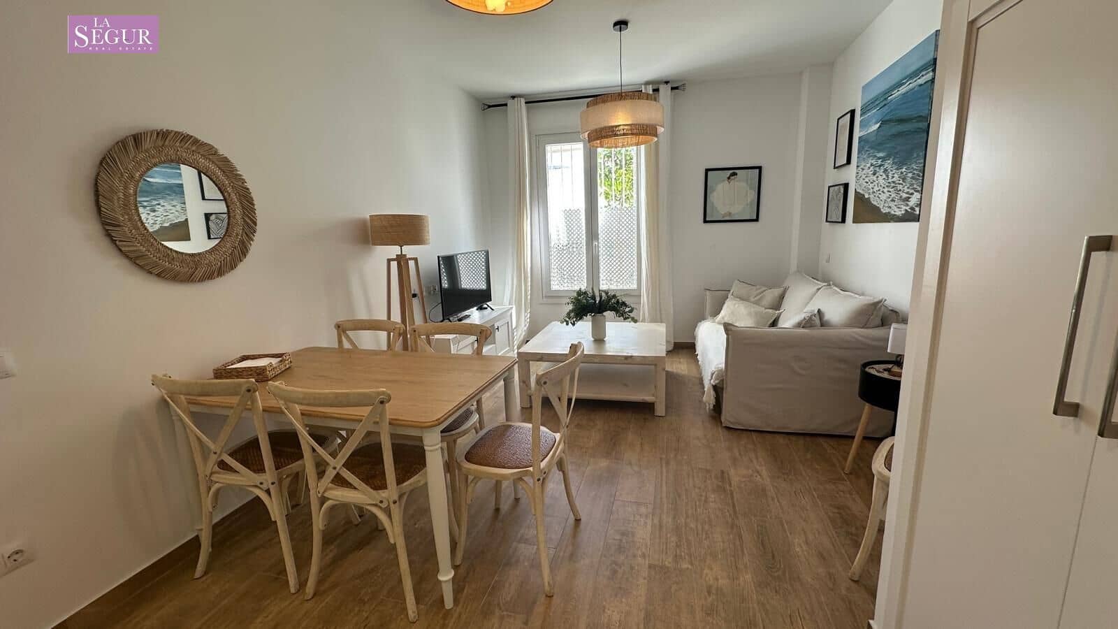 2 bedroom Apartment for sale in Conil de la Frontera with pool garage - € 385,000 (Ref: 9698792)