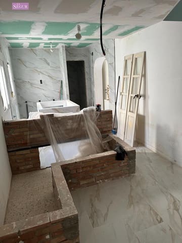 3 bedroom Flat for sale in Conil de la Frontera - € 260,000 (Ref: 9711921)