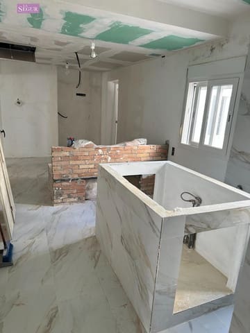 3 bedroom Flat for sale in Conil de la Frontera - € 260,000 (Ref: 9711921)