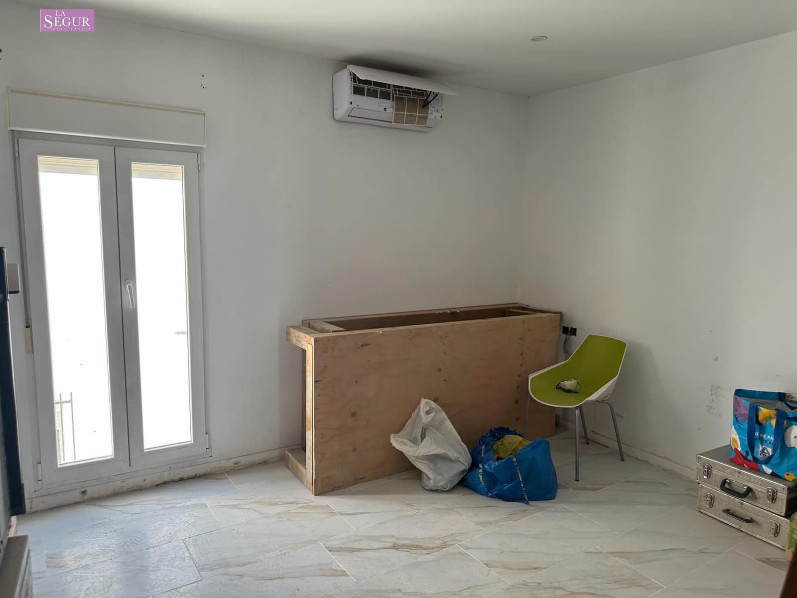 3 bedroom Flat for sale in Conil de la Frontera - € 260,000 (Ref: 9711921)