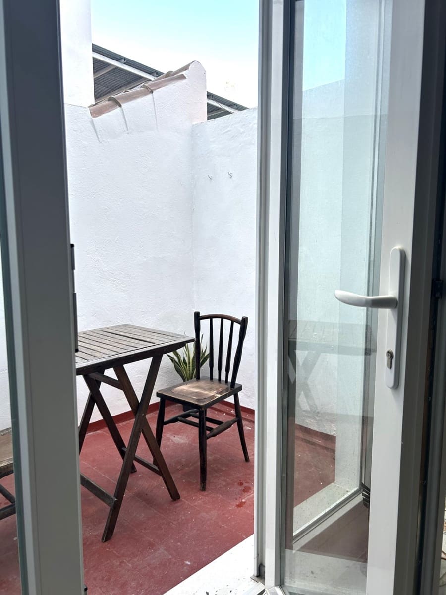 3 bedroom Flat for sale in Barbate - € 340,000 (Ref: 9714872)