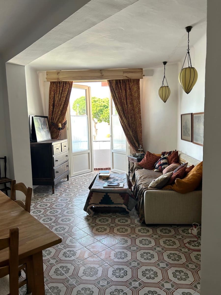 3 bedroom Flat for sale in Barbate - € 340,000 (Ref: 9714872)