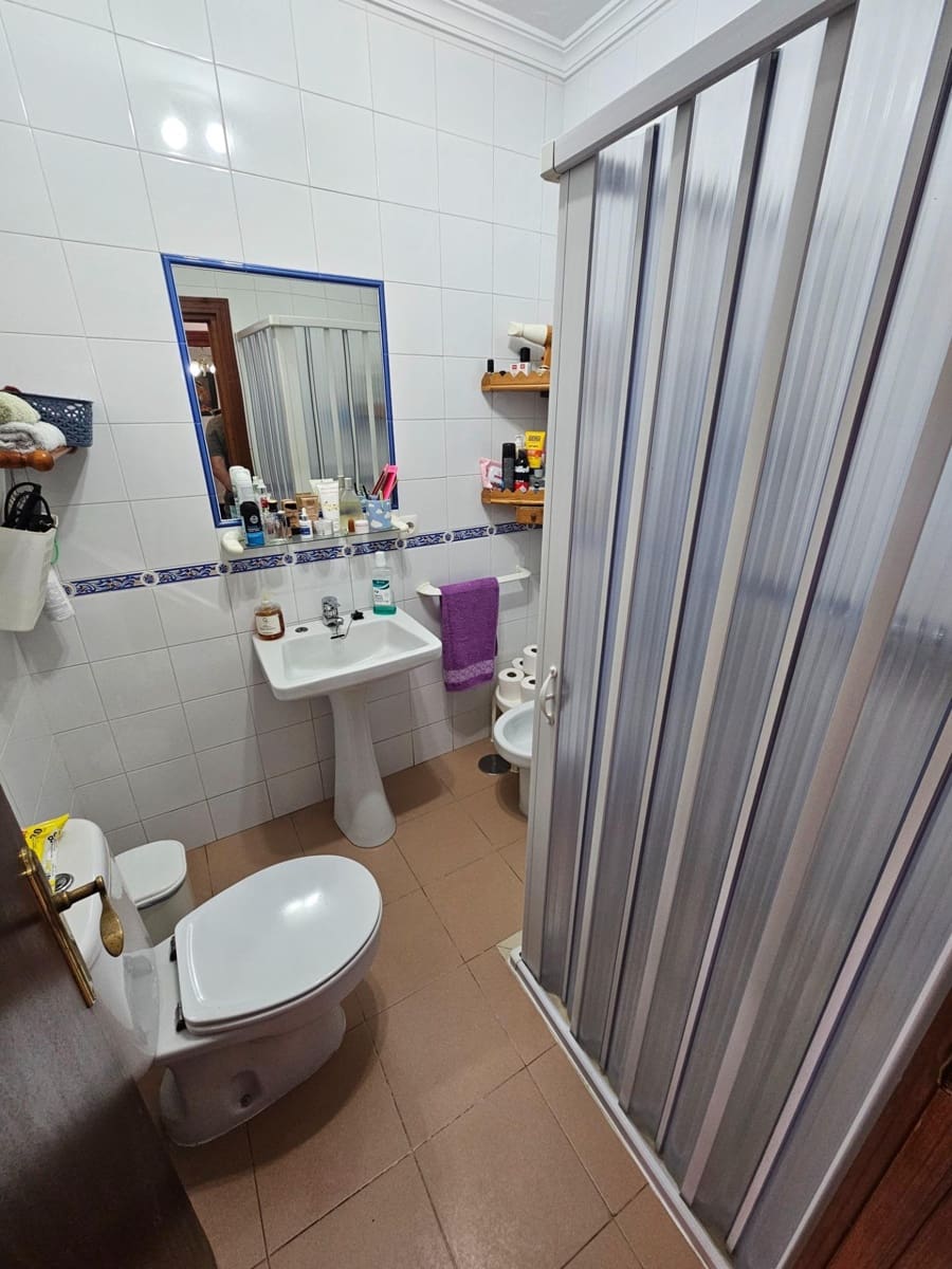 4 bedroom Townhouse for sale in Vejer de la Frontera - € 300,000 (Ref: 9738490)