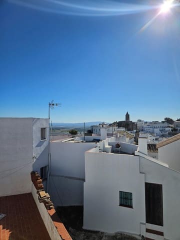 4 bedroom Townhouse for sale in Vejer de la Frontera - € 300,000 (Ref: 9738490)