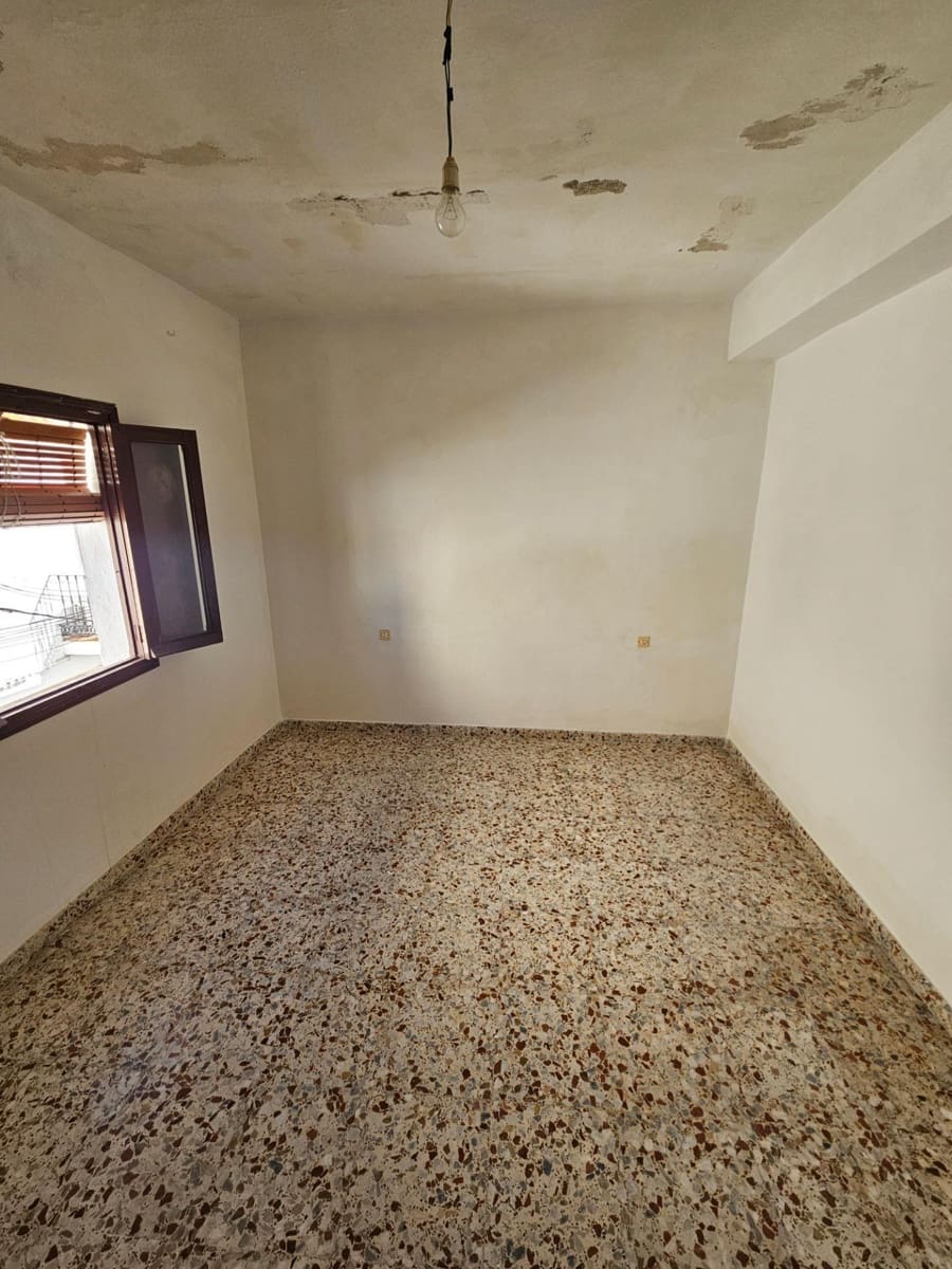 4 bedroom Townhouse for sale in Vejer de la Frontera - € 300,000 (Ref: 9738490)