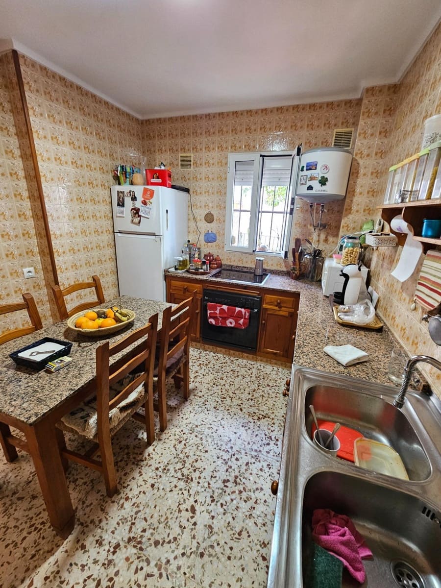 4 bedroom Townhouse for sale in Vejer de la Frontera - € 300,000 (Ref: 9738490)