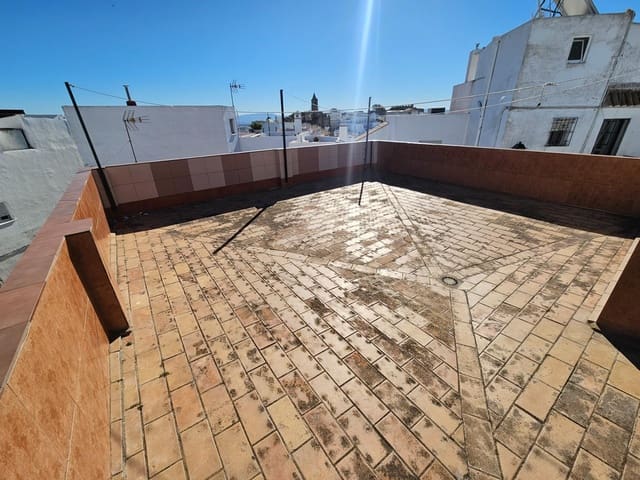 4 bedroom Townhouse for sale in Vejer de la Frontera - € 300,000 (Ref: 9738490)