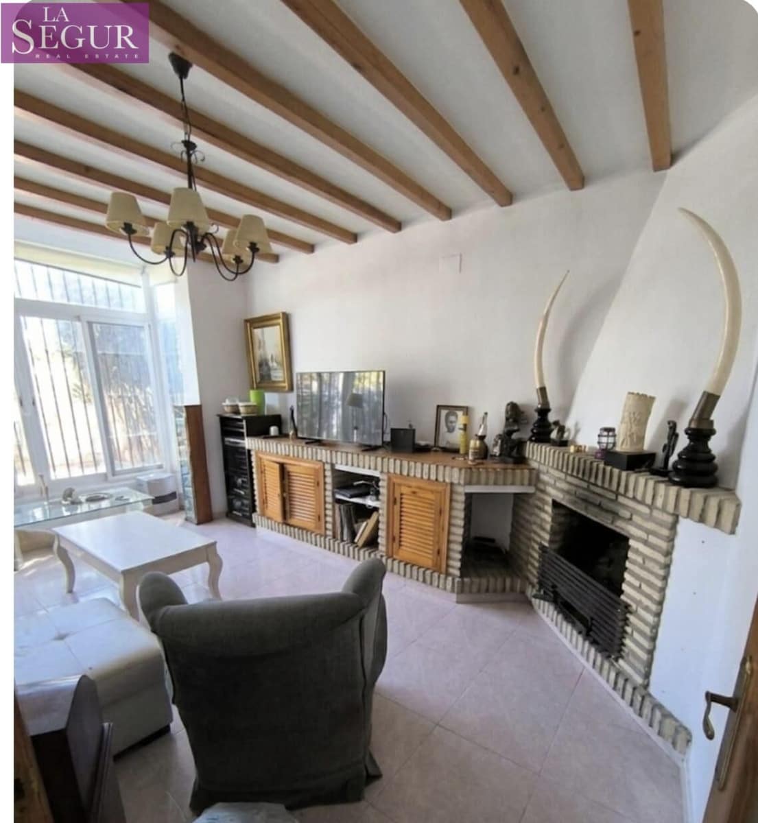 5 soveværelse Villa til salg i La Barrosa med swimmingpool garage - € 550.000 (Ref: 9761929)