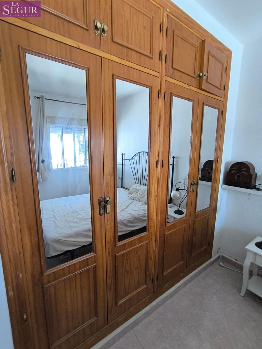 5 soveværelse Villa til salg i La Barrosa med swimmingpool garage - € 550.000 (Ref: 9761929)