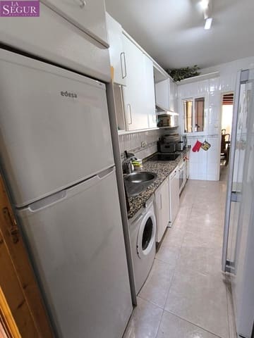 5 soveværelse Villa til salg i La Barrosa, Chiclana de la Frontera med swimmingpool garage - € 550.000 (Ref: 9761929)