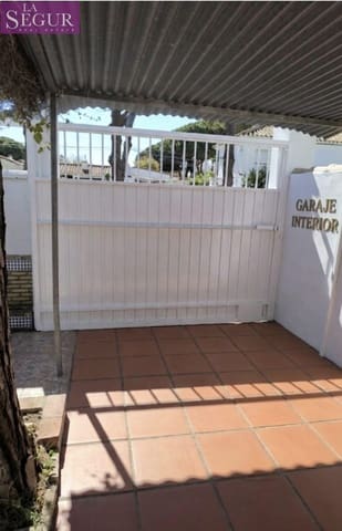 5 soveværelse Villa til salg i La Barrosa, Chiclana de la Frontera med swimmingpool garage - € 550.000 (Ref: 9761929)