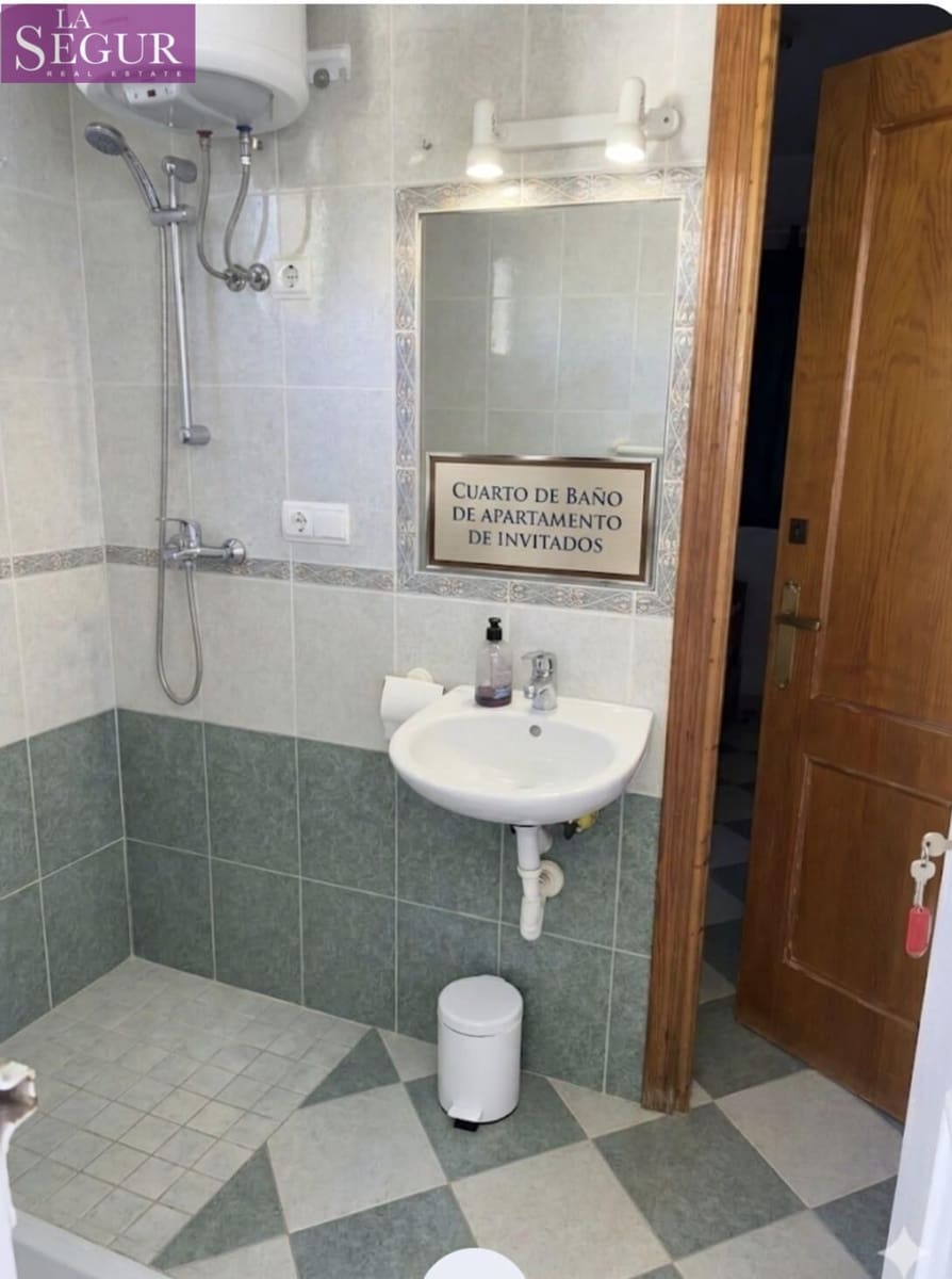 5 soveværelse Villa til salg i La Barrosa med swimmingpool garage - € 550.000 (Ref: 9761929)